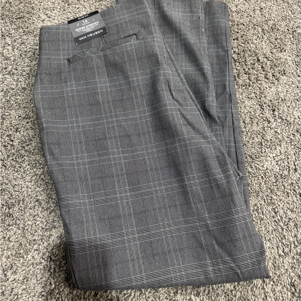 Van Heusen - women’s stretch plaid pants - size 14 - new with tags